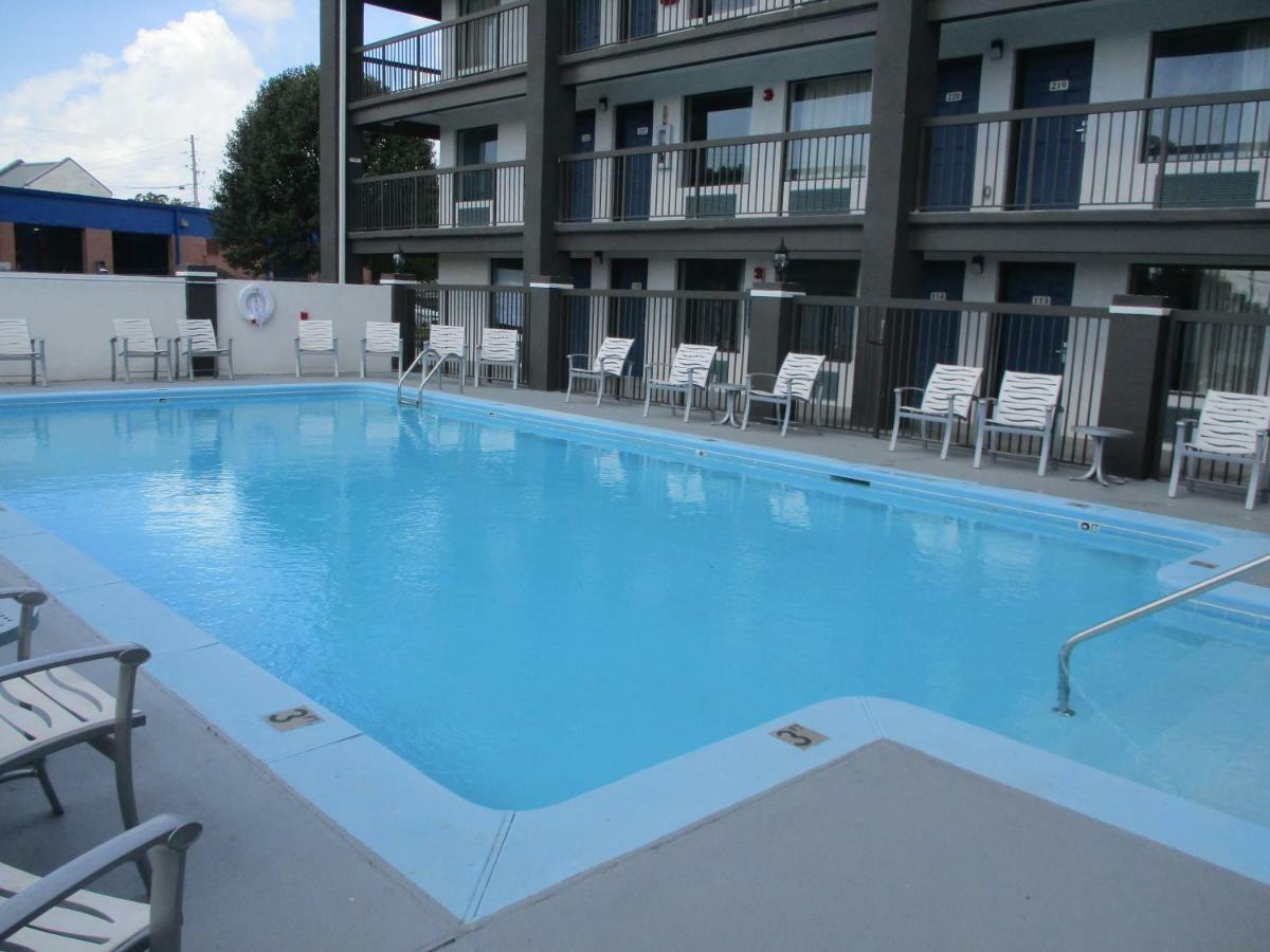Motel 6 Chattanooga - Airport エクステリア 写真